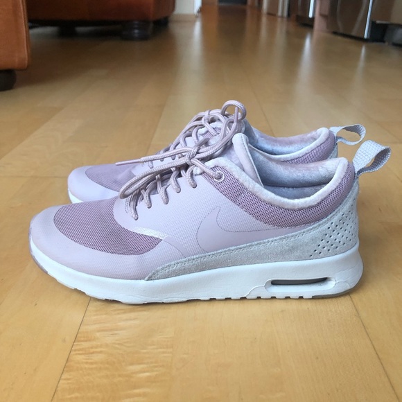 Nike Shoes - Limited Edition Nike Air Max Thea